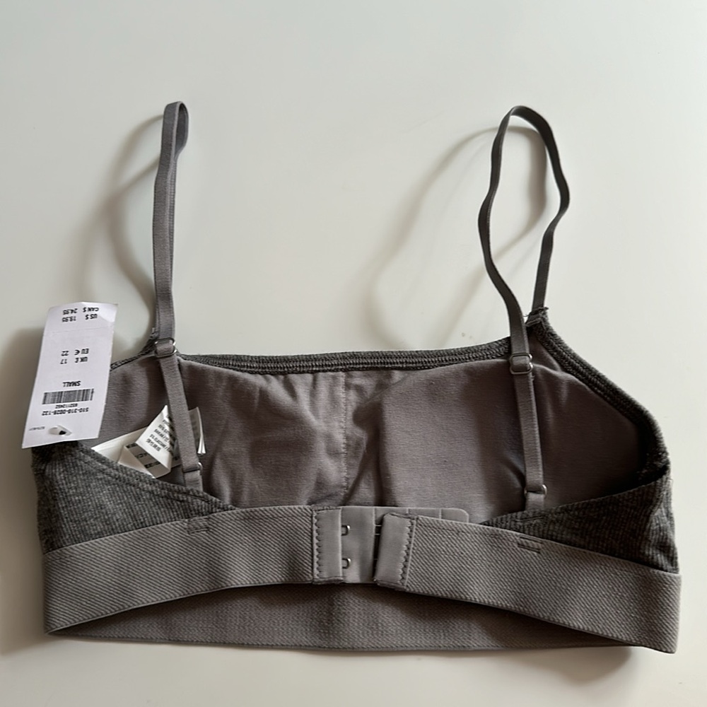 Gilly Hicks Lounge Bra - Picture 2 of 4